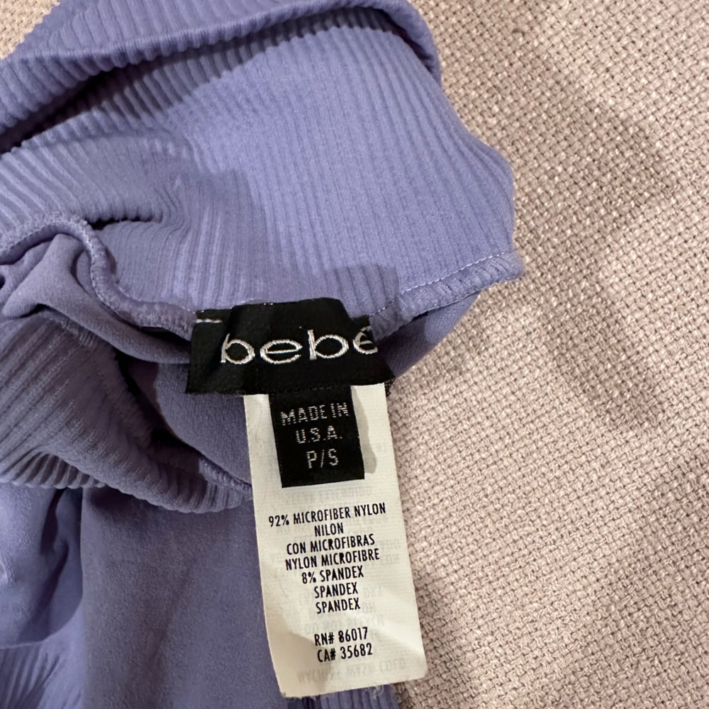 Bebe - Picture 3 of 4